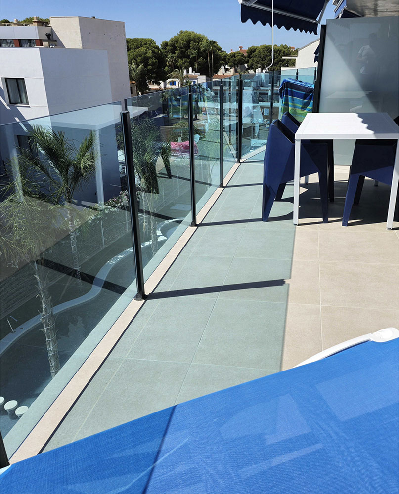 Apartamento Pool White